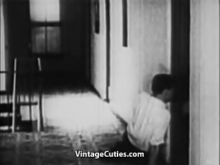 Vintage Cuties Channel Eltern Schlafzimmer ist perfekter Ort für Sex (1930er Jahre Vintage)